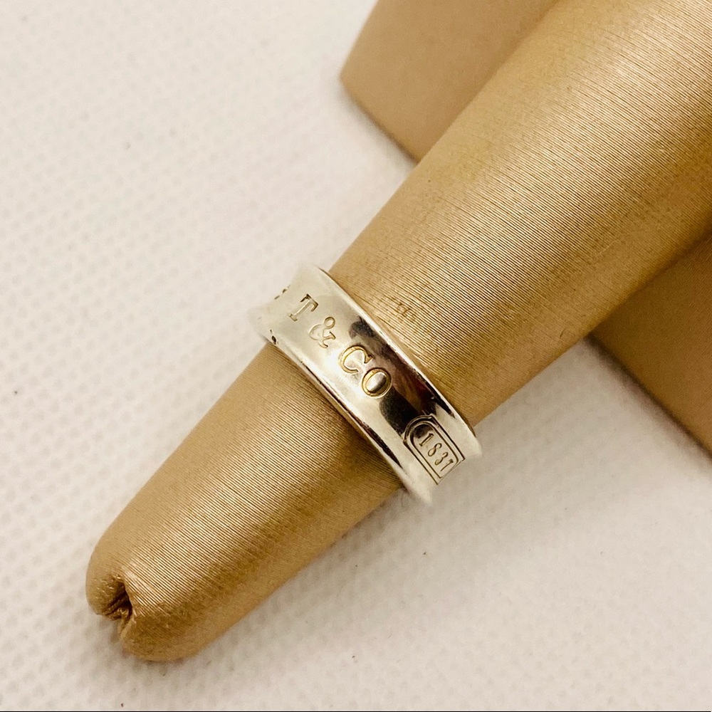 EUC Tiffany & Co. Medium 1837 925 Sterling Silver Band Ring